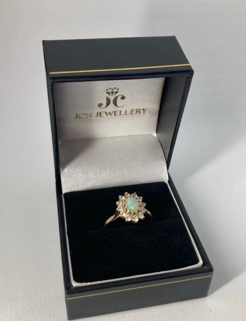Ladies rings
