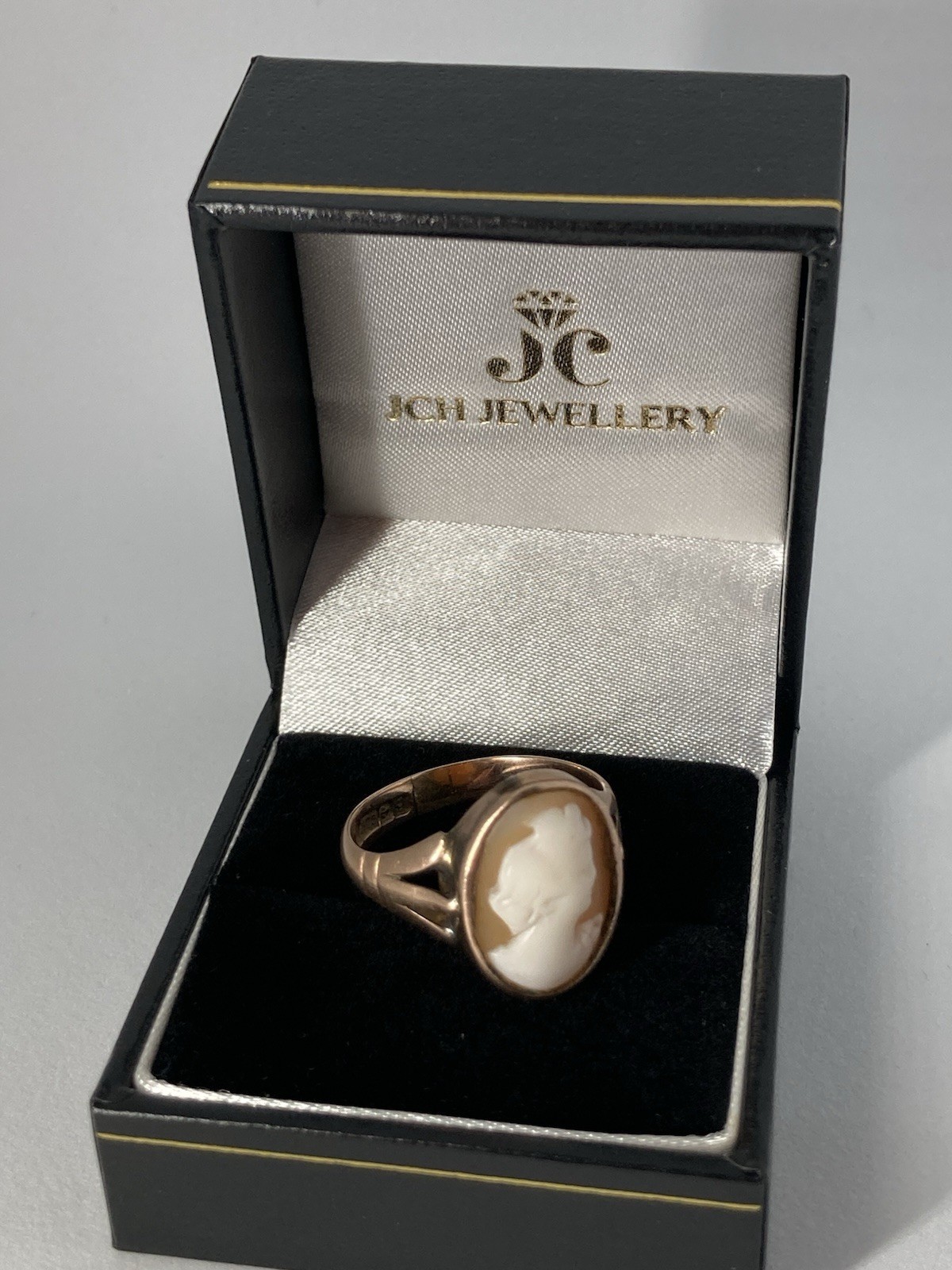 9ct Rose Gold Cameo Ring Orange Stone view 4